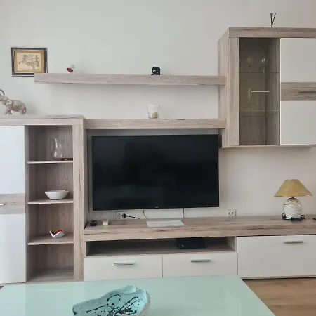 Apartman Yellow - Self Check In Osijek Zewnętrze zdjęcie